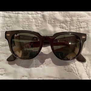 Ray Ban Meteor Sunglasses